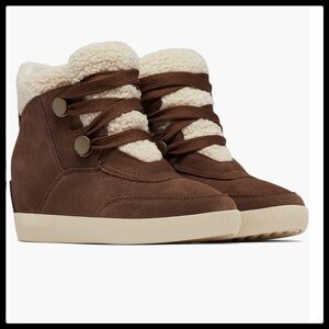 Women's SOREL Out N About Faux Shearling Bootie Tobacco/Natural  Size 8